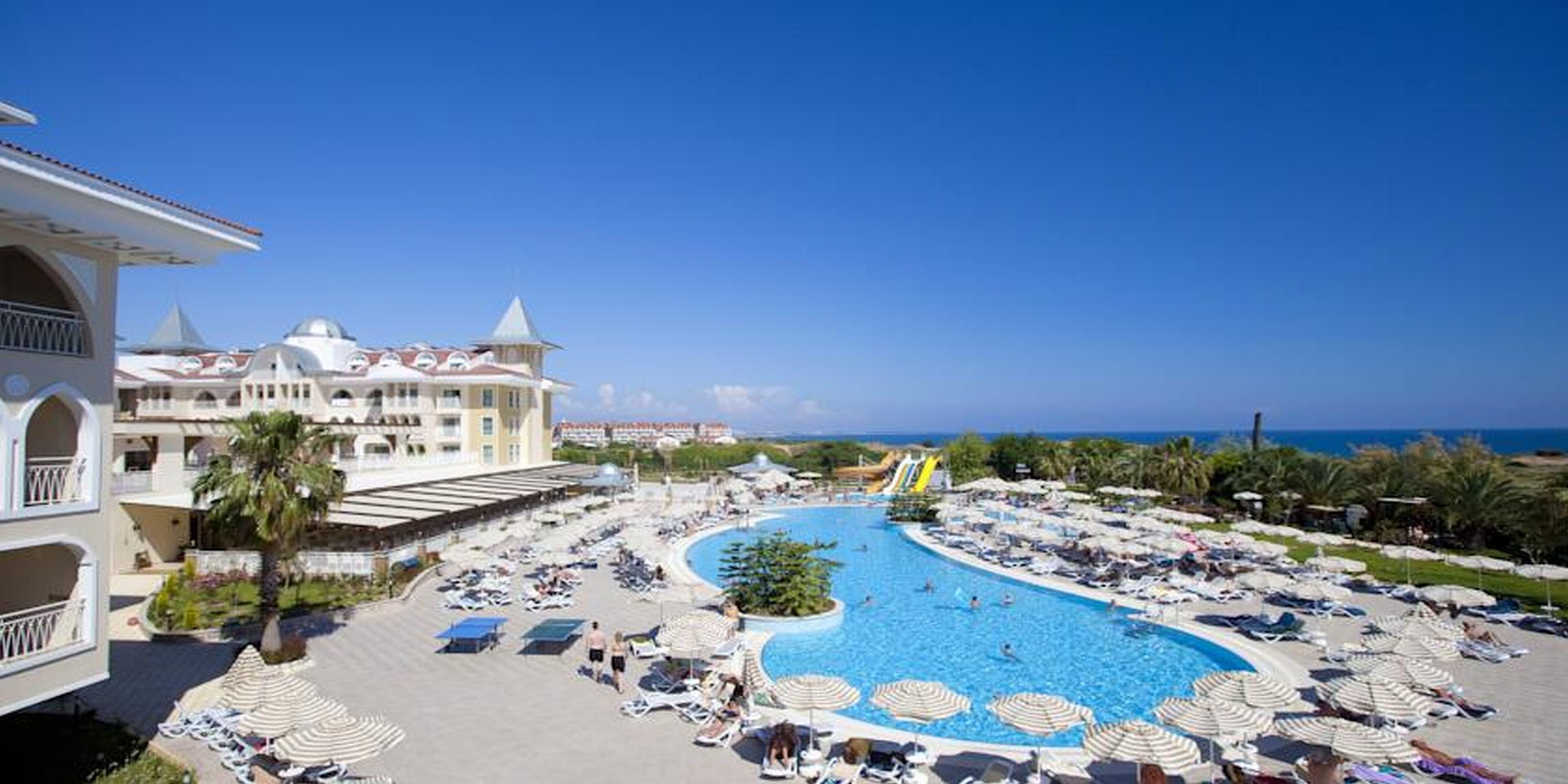 Star - Resort Side